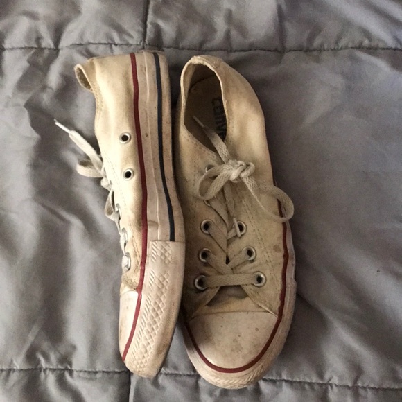 Converse - Picture 2 of 2